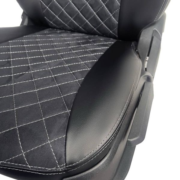 Чехлы Алькантара на Renault Duster 2015-2021 г.в. Чехлы Алькантара на Renault Duster 2015-2021 г.в.