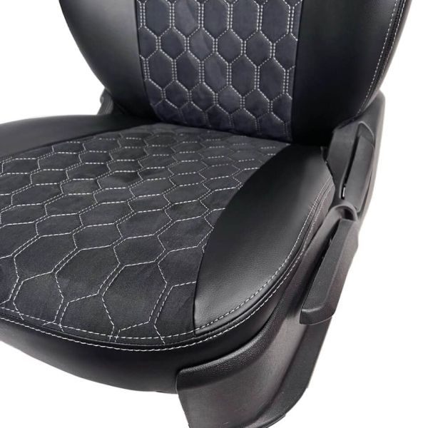 Чехлы Алькантара на Renault Duster 2015-2021 г.в. Чехлы Алькантара на Renault Duster 2015-2021 г.в.